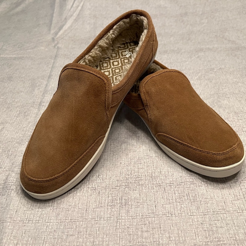 Sanuk Women's Tan Suede Loafers